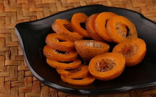 女性想要身体好，常吃3种食物，清热排毒，安神助眠，早喝早受益