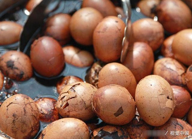 红茶叶|煮茶叶蛋，放哪些“调料”才好吃？教你正确做法，比你买的要美味