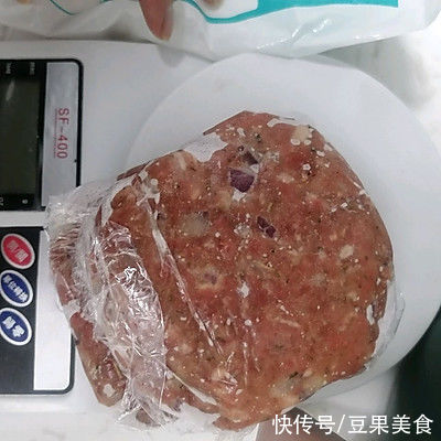 做法|10万豆友收藏的美式牛肉汉堡做法，你还不会做？