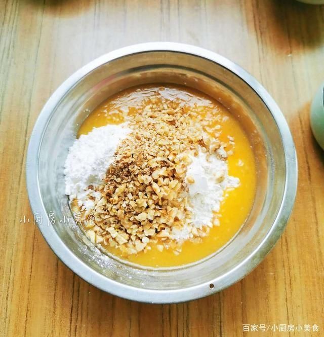 酥脆|给老妈做小时候爱吃的零食,咸香酥脆,尝一块不够,还得再来两块