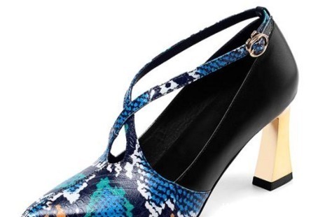 秋季 作为小仙女的我们需要这样的高跟鞋来释放我们的仙气!