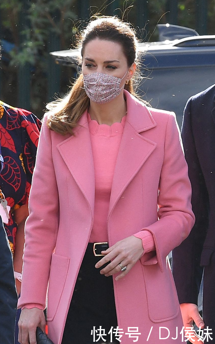 先后发声,凯特瘦一大圈,驼背佝偻没精气神