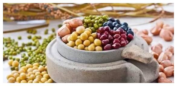 比白米饭还“升糖”的主食，血糖高的人尽量别碰，希望你管住嘴