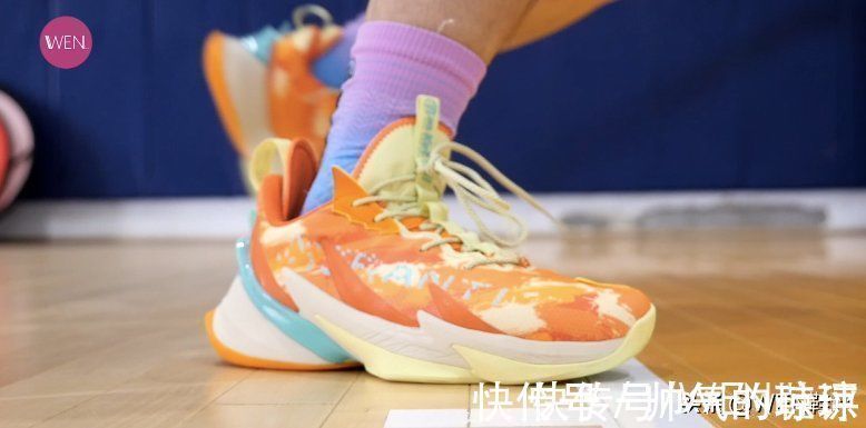 测评 三百出头耐磨的学生党外场球鞋,战獒2代测评