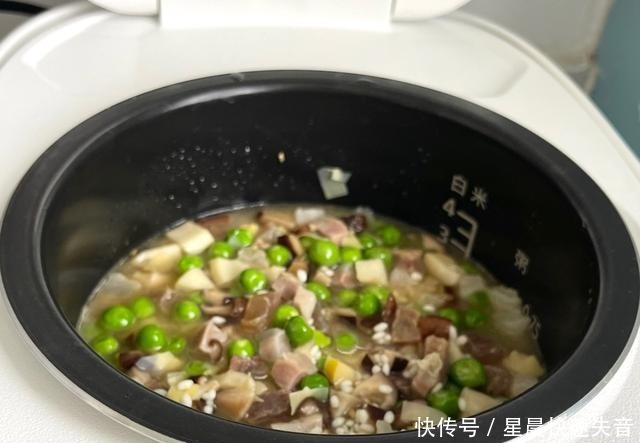 竹笋豌豆鲜糯米饭，简单懒人版，1锅做好，有菜有饭鲜香味美！