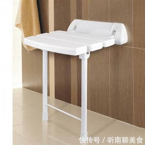 小户型|越来越多家庭淋浴房装这个东西,后悔我家没早知道,真是太聪明了