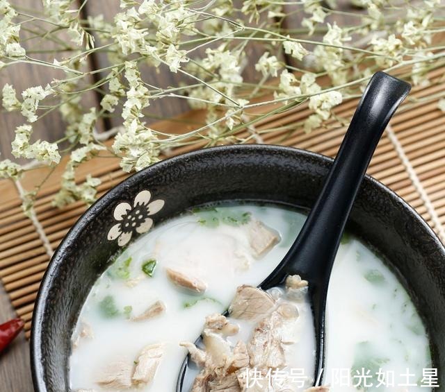 桂皮|羊肉汤必放的4种香料,有了它们,羊肉不膻汤更浓白越喝越想喝!