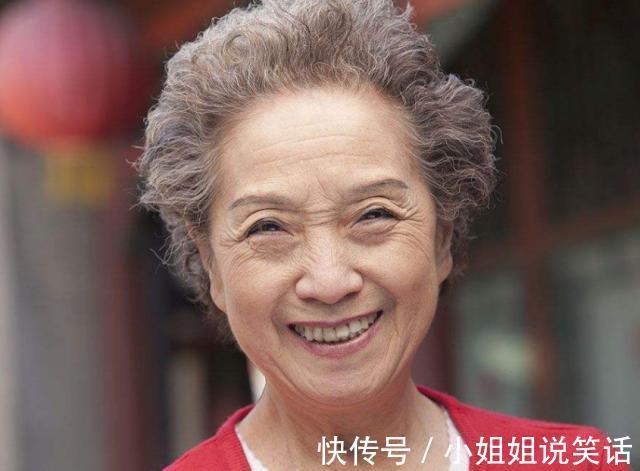 延缓衰老|为什么有些人老年斑“密密麻麻”,有的人却没有呢?不妨了解一下