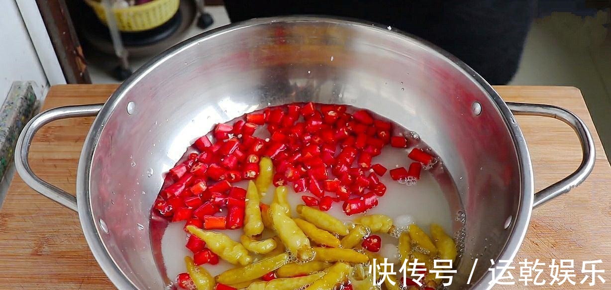 腌萝卜，最忌直接杀水！教你正确做法，萝卜入味好吃，放一年不坏