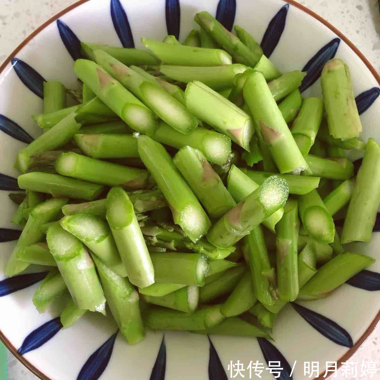 虾仁|“天然解毒王”被发现,隔天吃1次,肺热咳嗽全走开,入冬要常吃