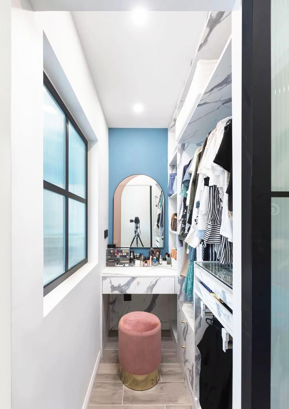 玄关柜|参观小姨子的60㎡公寓,一个人住太舒服了,难怪30岁还不找男朋友