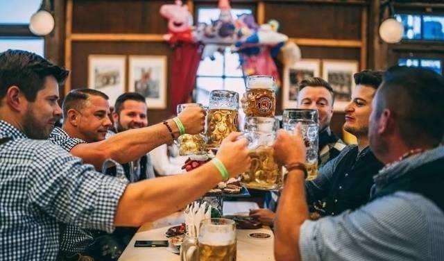 赌博#“人贪4样,一生白忙”,贪心是人的天性,但这4种东西劝你莫贪