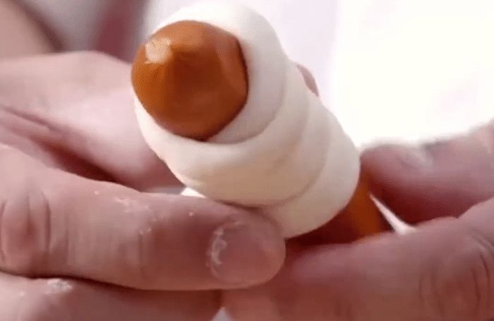 小脆肠|喷香酥脆的热狗卷面包,简单好吃,营养美味,孩子爱吃的家中早点