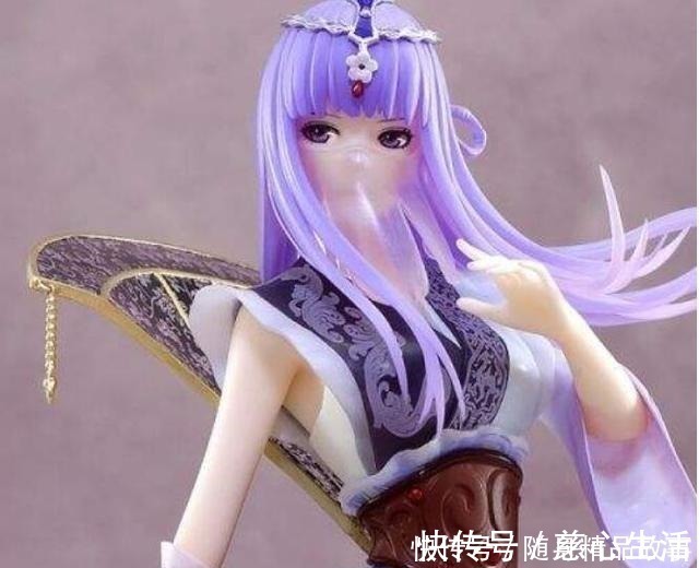 雪女|网友1万买元雪女和少司命手办，没比过父母100元的月儿手办