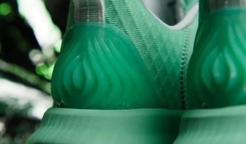 实战 罕见没有被贩子炒上天的国产实战!为何它200多就能入手?