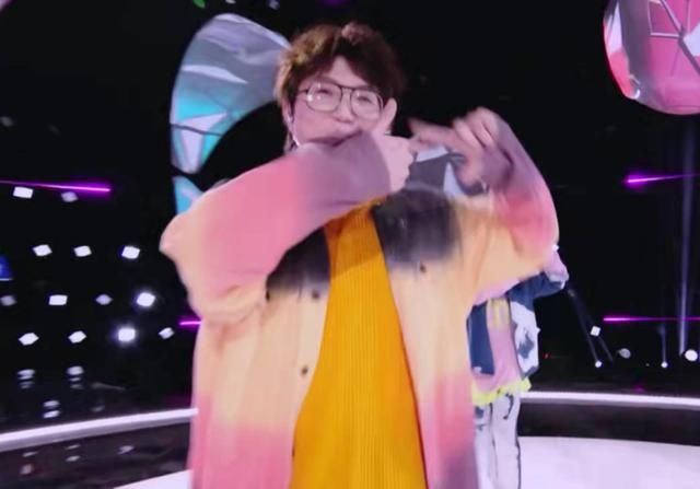 鹿晗黄子韬又合体，同台合作女团舞，鹿晗称感受到了幸福