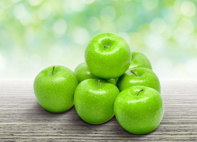 健康|肝不好的人,多吃三绿,少碰三物,记住6个字,肝脏慢慢变健康!