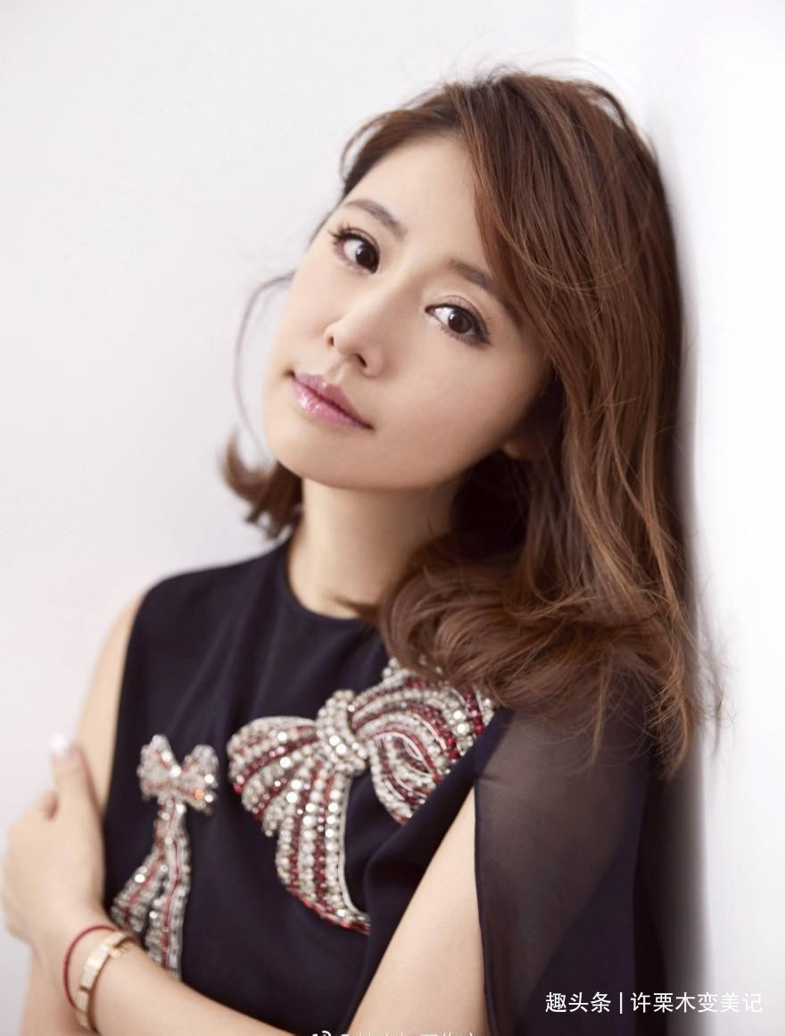 女性|奔五的女人尽量别留长发、烫卷发,推荐这5款发型,太减龄了