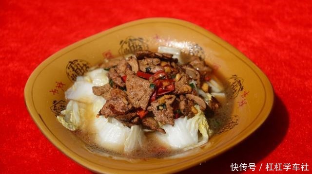 江西铜鼓经典的客家美食,丰盛的“土八碗”!令人念念不忘!