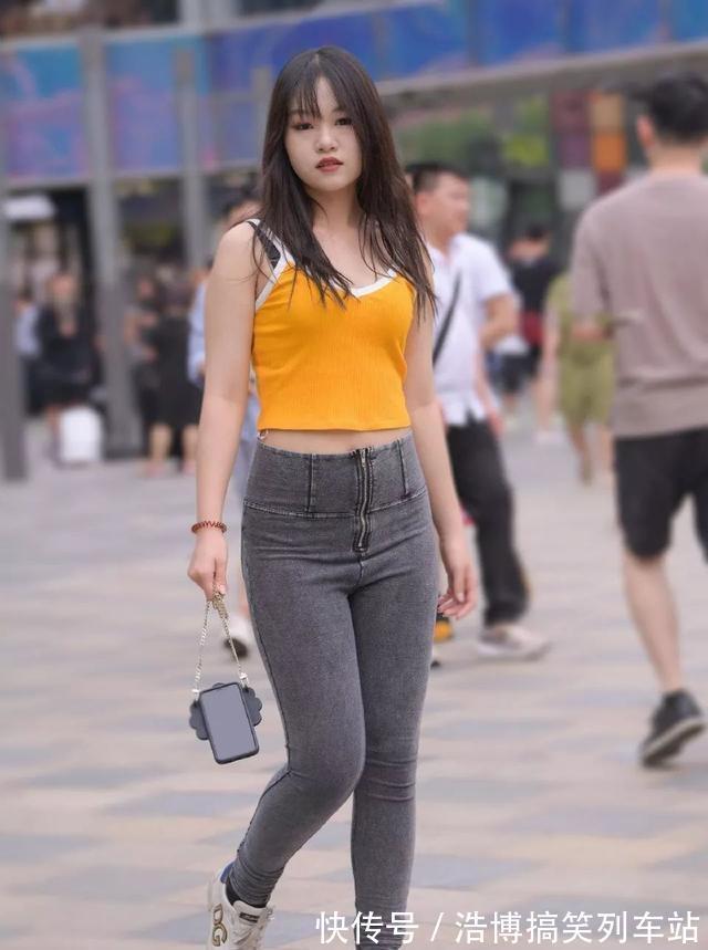 身材 打底裤让你占领时尚前端,随便搭配出显瘦身材,好看又不简单