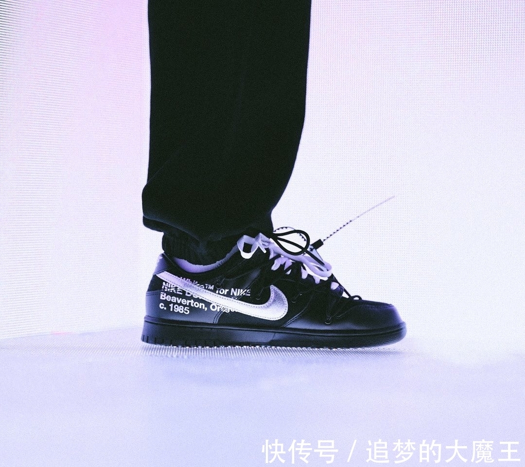 scott 今年十双最贵球鞋!除了闪电倒钩还有两双破万!没想到这双能上榜