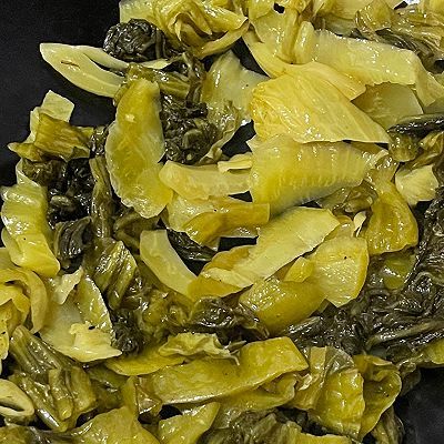 大肠|酸菜炒肥肠