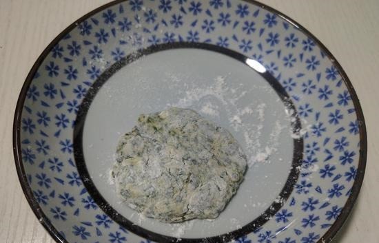 茼蒿菜|80岁的外公几乎天天吃这饼,脸色红润睡眠好,每天早上睡到自然醒