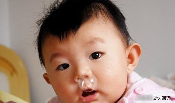 肠胃消化|孩子6岁前,4种食物“打死也不能吃”!家长别不当回事儿
