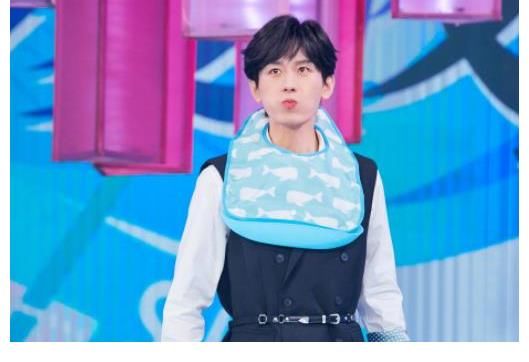 成毅《奇妙之城》路透流出,镜头拉远后,才明白他与路人的区别