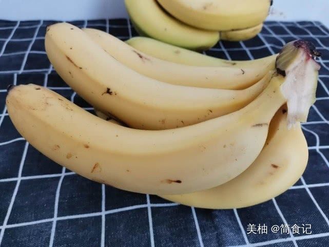 简单|今天才知道,原来保存香蕉这么简单多加这1步,放10天都不坏