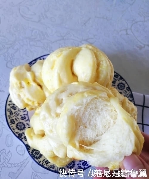 椰蓉酱|面粉这样做,只要一个蒸锅,比馒头松软香甜,吃一次就会喜欢上它