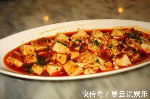 水淀粉|豆腐最好吃的做法，每次做两盘，我一个人就可以吃掉一大盘！