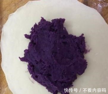 不用烤箱,如何做出软糯的紫薯饼紫薯加牛奶,轻松在家做