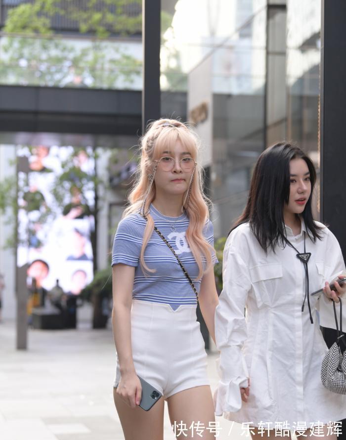 造型|微胖女生的清凉穿搭,既修身又有个性,让造型轻松变好看