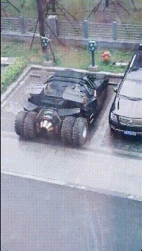 |搞笑GIF:妹子,你这太欺负人了,让你的粉丝情何以堪