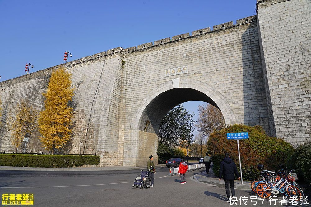 中年|南京中华门，全国唯一有三座瓮城的古城门，还是没能保住金陵城