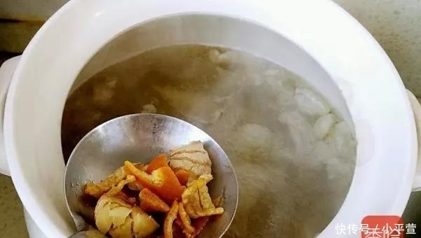 羊肉别再直接炖了, 多加这一步, 羊肉汤鲜还没膻味