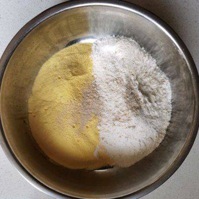 记住这几个小技巧,做出来的玉米面馒头才不会失败