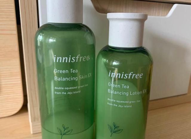 难用水乳“吐槽”：悦诗风吟上榜，雪花秀长闭口，雪肌精太刺激！