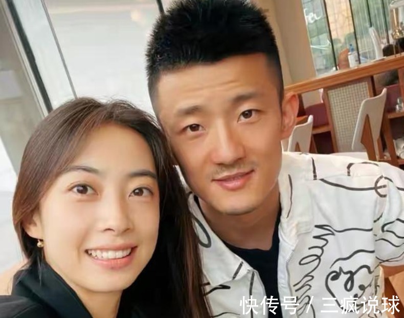 里约奥运会|谌龙携爱妻出游享受二人世界!外貌神似王祖贤,31岁保养似少女
