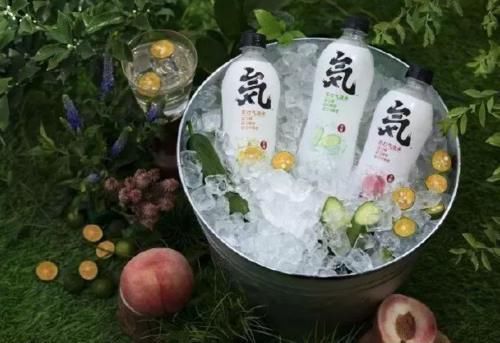 康师傅|中国饮料最大黑马出现一年卖出十个亿,打败可口可乐和康师傅