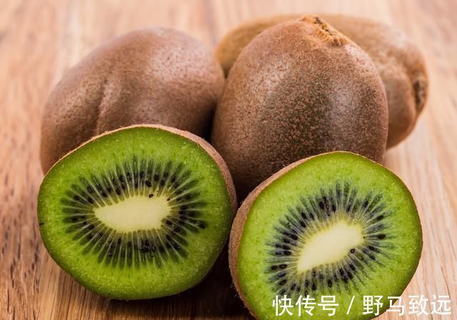 血糖|糖尿病不能吃水果大错特错,3种水果对血糖影响低,可预防脑梗