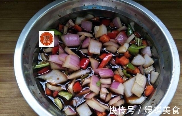 教你一道最受欢迎的下酒菜,做法很简单,有了它,喝小酒滋有味儿