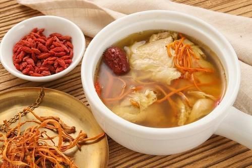 百病生|中医反复强调:肺气不足百病生,养肺做好这4点就够了