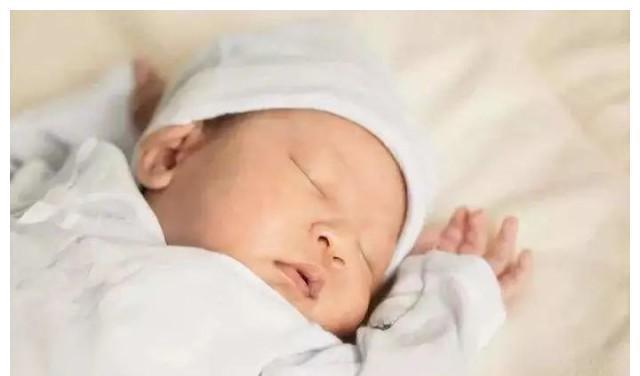 产后恢复|世界母乳喂养周:母乳四大好处,其中可降低这些疾病的发病率