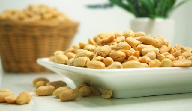 维生素e|花生加上它,堪比天然阿司匹林!每天吃一点,肾更强壮、血管干净