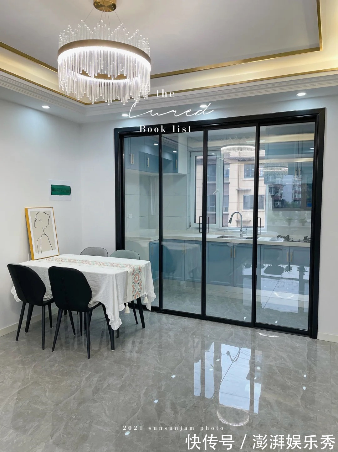 客厅|她家106平米,硬装才花了7万,效果简单又大方,朋友都说赚到了