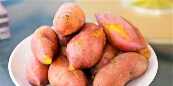 延缓衰老|更年期女性,常吃3种碱性食物,多做锻炼,或能帮助补充雌性激素