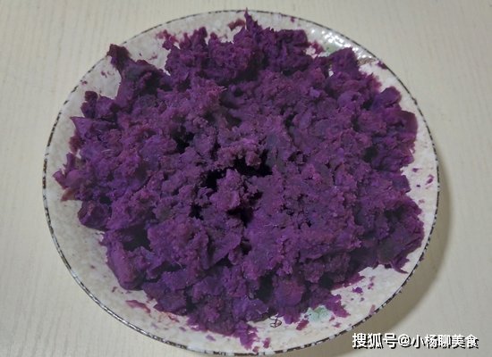 紫薯粥|早餐多给孩子做这饼，养胃还抗饿，吃一次馋一次，比牛奶豆浆都强
