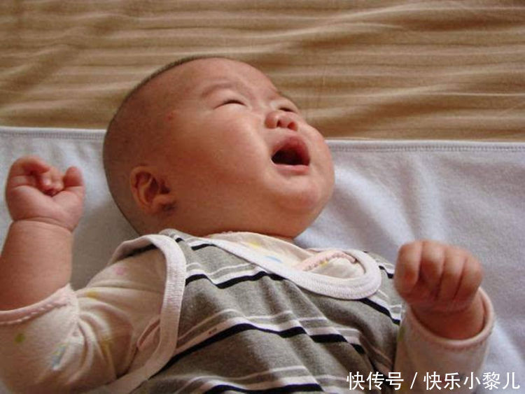 睡眠|孩子睡觉时有这3种反应,长大后智商低不了,看看你家孩子是不是